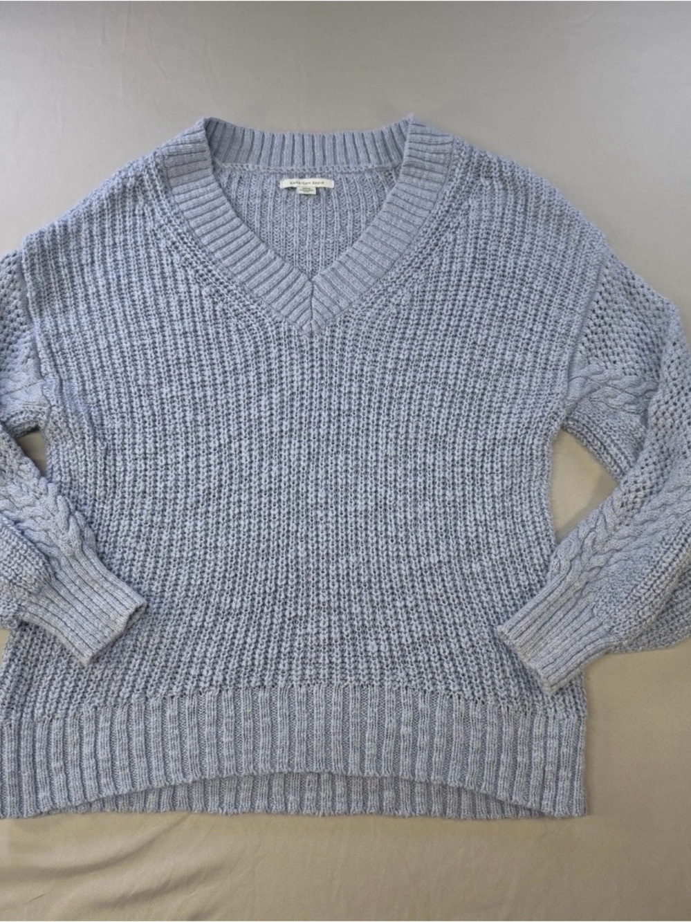 American Eagle Chunky Cable Knit V-Neck Sweater Women S Blue Slouchy 100% Cotton